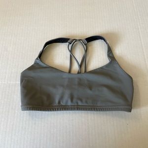 Lululemon Free To Be Bra size 4
